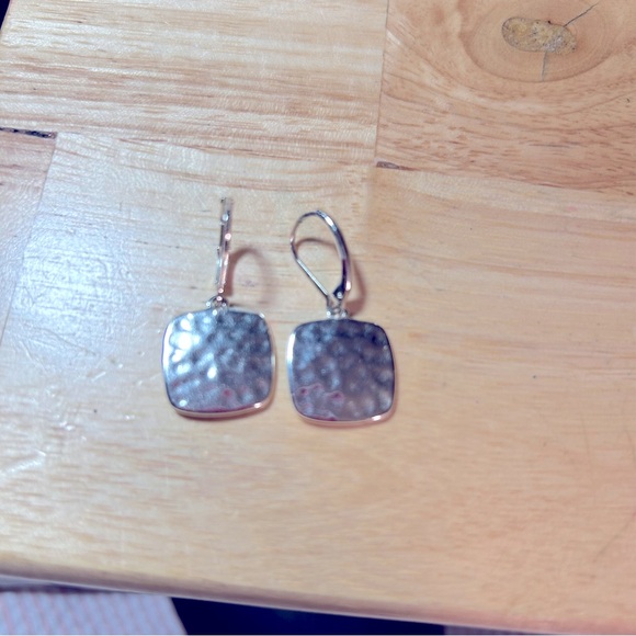 Square Hammered SILVER Earrings - Picture 3 of 3